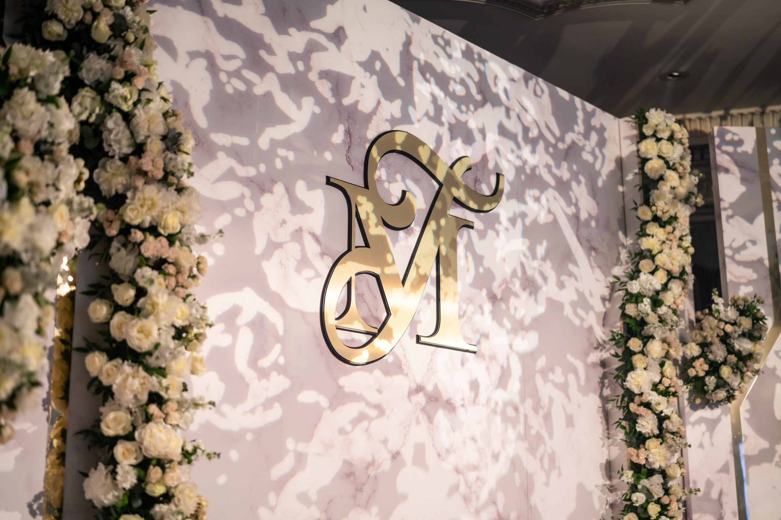 A White Marble Wedding at The Dorchester, The Dorchester